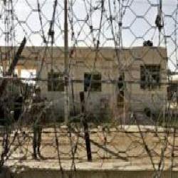 نقص المياه والحشرات تزيد معاناة الأسرى الفلسطينيين في الصيف